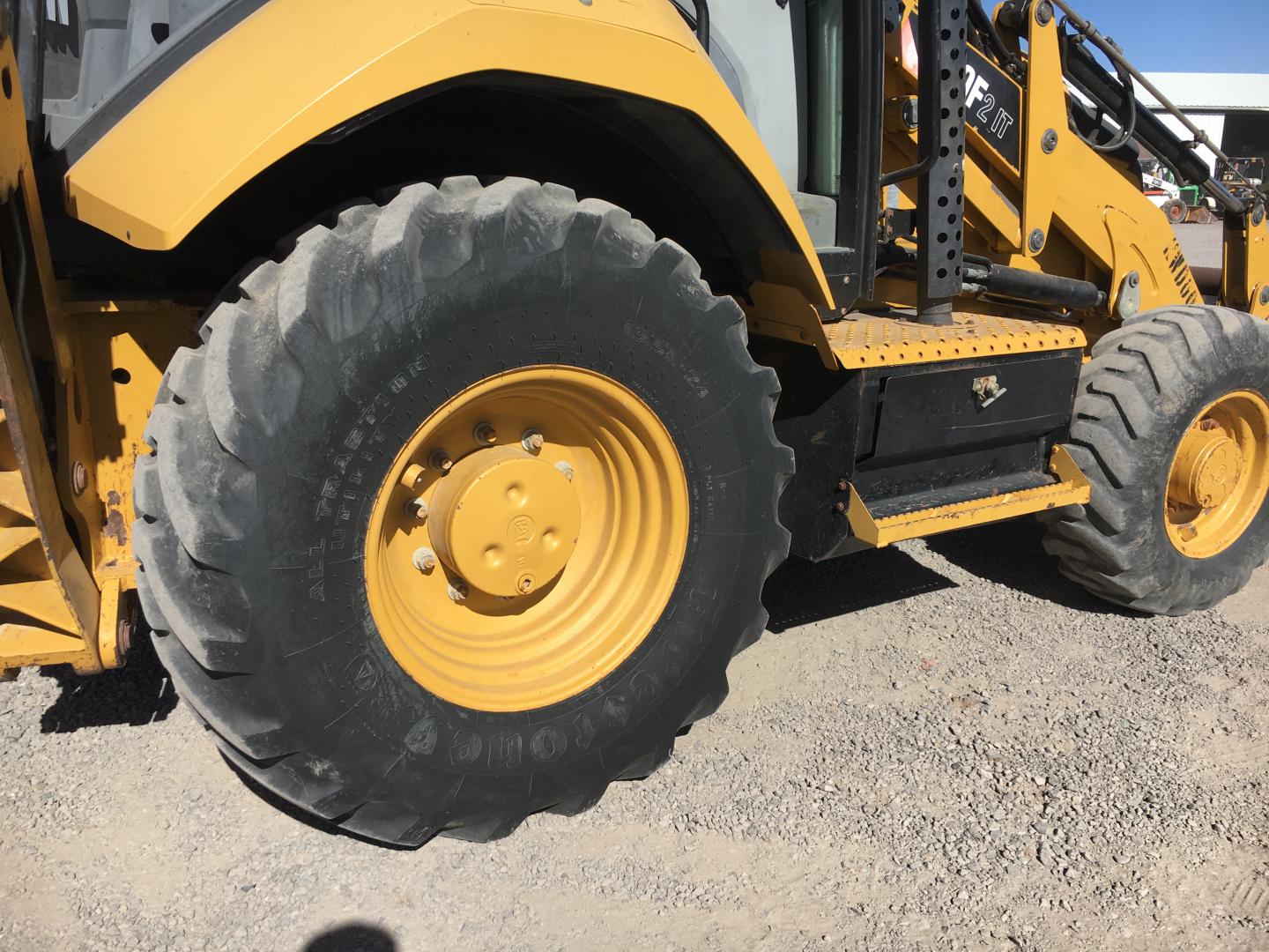 ./imagenes/INVOICE/2019/17135/RETROEXCAVADORA CAT 420F (5).JPG